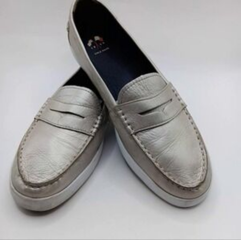 EUC Cole Hann Grand OS Penny Loafers Leather Flats Slip On Women's Size 9.5 B